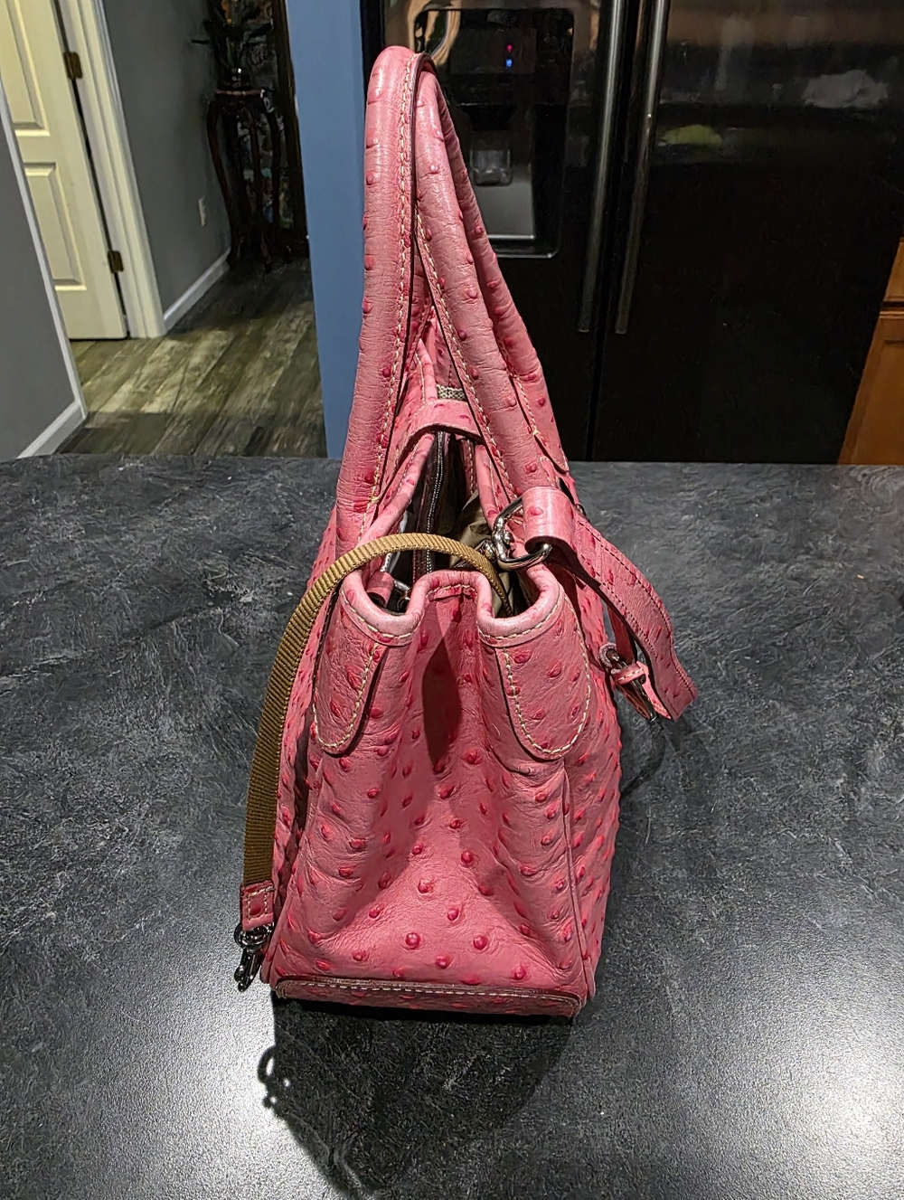 Vintage Dooney And Bourke Pink Purse - Picture 5 of 12